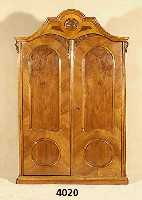 WÄscheschrank, wohl Österreich, um 1840/50, Korpus Weichholz, Wurzelnußfurnier, gespiegelt , 2-tÜrig, Barockstil, Kopf doppelt geschwung- en, ...