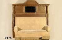Sofa mit Umbau, deutsch, um 1900, Korpus Weichholz und Buche, gedrechselte SÄulen, Mittelteil verspiegelt, großzÜgiger Leisten- besatz, ...