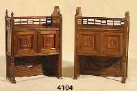 Paar AufsatzschrÄnkchen, deutsch, um 1960, Nußbaum, Nußbaumfurnier, klassizistisch, mit Rosettenverzierung, Drechselarbeit, Rahmen ge- rieft, ...
