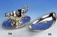 Sauciere, deutsch Wilkens Bremen, 800er Silber, total ca. 436 g, Barockstil, H ca. 12 cm, L ca. 26 cm(SP: 1260 EUR)
