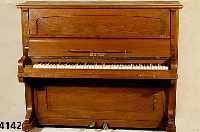 Klavier, deutsch, um 1910, Jugendstil, Marke Ferdinand ThÜrmer Meisen, Korpus Weichholz Hartholz, Eichefurnier, dieses beschÄdigt, Rahmen ...