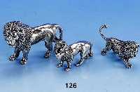 Konvolut 3 Silberfiguren "LÖwe", 925er Silber, massive vollplastische und naturalistische Darstellung, zus. ca. 225 g, H ca. 2.5 bzw. ...