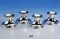 Set: 4 Kerzenleuchter, 925er Silber, gefÜllt, glatte Form, H ca. 5.5 cm