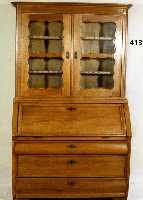 AufsatzsekretÄr, mitteldeutsch, um 1840/45, Weichholz und Eiche massiv, auf Rahmen gear- beitet, original Leder- und MessingbeschlÄge, ...