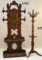 Gaderobe, deutsch, um 1880/90, GrÜnderzeit, Korpus Weichholz/Hartholz, Eichefurnier, ver- tikal 3-fache Einteilung, Seitenteil gerieft, ...