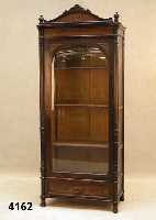 VitrinewÄscheschrank, Wien, um 1890/1900, wohl Krohn, in der Art des sogenannten Thonet- mÖbels gebaut, Buche und verschiedene Weich- hÖlzer, ...