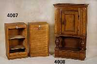 UrsprÜnglich HÄngeschrank, deutsch, um 1780/ 1800, Eiche massiv, z.T. Stollenschrank mit Unterteil und RÜcken in neuerer Zeit ergÄnzt, z.T. ...