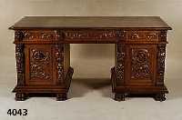 Schreibtisch, Belgien/Niederlande, um 1900, Renaissancestil, Eiche massiv, Eichefurnier, z.T. auf Rahmen gearbeitet, Front mit reicher ...