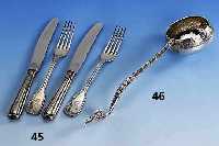 19 Besteckteile, deutsch 30er Jahre, 800er Silber, Spatenform, Fadenverzierung, Bes.-Monogr., best. aus: 12 Menuemssern, 6 Menuegabeln, 1 ...