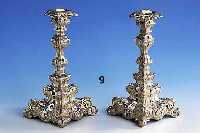 Kerzenleuchterpaar, Silber gepr., gefÜllt, Barockstil, l. verbeult, H ca. 25 cm, Silber leicht rissig