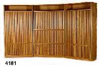 Vielzweckschrank, deutsch, 80er Jahre, 3-teilig, Weichholz und Eiche, Front z.T. Eiche massiv, Einzelelemente in sich leicht geschwungen, ...