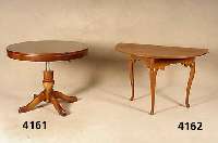 Konsolentisch, sÜddeutsch, Unterteil um 1730/ 40, Kirschbaum massiv, Platte vor ca. 30 Jahren ergÄnzt, praktisch, vielfach verwend- bar, als ...