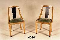 6 SchalenstÜhle, ArtDeco, Frankreich, um 1920, Buche massiv, nußbaumfarben gebeizt, z.T. schwarz abgesetzt, Velourbezug, hoher Sitz- komfort ...