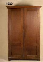 Vielzweckschrank, deutsch, um 1902/04, auf Rahmen gearbeitet, Eiche massiv, Eichefurnier, Front 4-fach kasettiert, original Schloß und BeschlÄge, ...