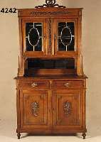 Aufsatzbuffet, Belgien um 1910-20, Eiche ma ssiv, Eiche Furnier, mit Applikationen, Oberte il mit facettierten SpiegeltÜren, Gebrauchs- spuren, ...