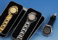 Konvolut 21 Armbanduhren "1 Deutsche Mark", Quarzwerke, ZifferblÄtter mit eingelegtem 1-Mark-StÜck, 11 x Stahl mit Lederband, 6 x ...