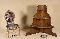 3 Louis-Philippe-StÜhle, deutsch, um 1835/40, Gestell Nußbaum massiv, aus dem Vollholz ge- schnitzt, doppelt gerieft, Akanthusblattver- zierung ...