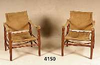 Paar StÜhle, sogenannte Indian Chairs, London, um 1925, Hersteller Maple & Co., Rahmen aus Teakholz, SitzflÄche und RÜckenlehne Rauhleder ...