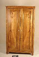 Schrank, deutsch, um 1860/70, helle Eiche massiv, zweitÜrig, zerlegbar, solide handwerkliche Arbeit, Alters-und Gebrauchs- spuren, SchlÜssel ...