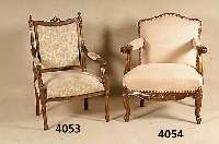 Stuhlsessel, deutsch/Frankreich, um 1900/10, Louis XVI-Stil, Nußbaum massiv, Schnitzerei aus dem Vollholz, Akanthusblatt, vielfach gerieft, ...