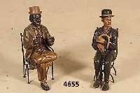 2 Figuren, Darstellung von Neger und Gentleman , nach dem Vorbild von 1920, Gentleman mit Koks, Spazierstock und Gamaschen, Neger mit Hut und ...