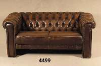 2-sitzer Sofa, wohl England, 30er/40er Jahre, Leder, hervorragende Verarbeitung, RÜcken und Seiten geheftet und genoppt, Gebrauchs- spuren, ...