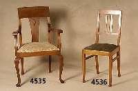 2 AblagestÜhle, deutsch, um 1910, Kirschbaum massiv, im sogenannten Biedermeierstil, her- vorragende Verarbeitung, sparsame Kerbschnitz- erei, ...