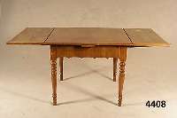 SpÄtbiedermeierstiltisch, wohl deutsch, Beine um 1810/20, Zargenteile 1870, Platte um 1900, Kirschbaum massiv, Kirschbaumfurnier, Schublade aus ...