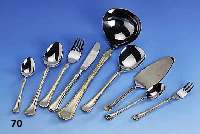 Besteck fÜr 12 Personen, Stahl teilvergoldet, best. aus: 12 Messer, 12 Gabeln, 12 LÖffel, 12 KaffeelÖffel, 12 Kuchengabeln, 2 tlg. ...