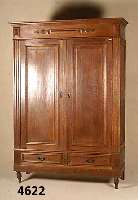 Kleiderschrank, wohl deutsch, um 1900, Eiche , zweitÜrig, zwei Sockelschubladen, Kleider- stange fehlt, RÜckwand erneuert, Alters- und ...