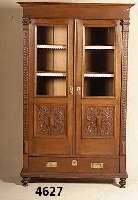 BÜcherschrank, deutsch, um 1880/90, Korpus Weichholz, Nußbaumfurnier, original BeschlÄge, Seite mit aufgesetzten Veluten und Baluster- ...