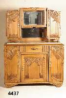 Aufsatzschrank, Frankreich, um 1930, ArtDeco , Eiche massiv, Eichefurnier, Korpus Weichholz , kubistisch abstrakte Flachschnitzerei, symetrisch ...