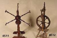 Spinne, SiebenbÜrgen, um 1870/80, Weichholz, Buche massiv, auf Mahagoni gebeizt, Holz- zahnrÄder, Beinverzierung schÖne reiche Drech- selarbeit, ...