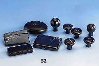 Konvolut 6 Schirmgriffe, 1 Zigarettenetui, 1 MÜnzspender, 1 StreichholzbehÄlter, 1 DeckeldÖschen, Stahl geblÄut, reiner Jugend -stil, um 1900, ...