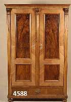 WÄscheschrank, deutsch um 1880/90, GrÜnder- zeit, Korpus Weichholz, Front auf dem Rahmen gearbeitet, Zierleisten vierfach getreppt, FÜllungen ...
