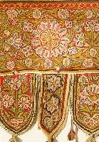 Elefanten Stirnschmuck, Indien, um 1920, ca. 114 x 41 cm, SchÄtzwert: 900.- EURO, EHZ: