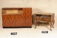 Vielzweckschrank mit Vitrinenteil, norddeutsch , um 1860, Zierbelkiefer massiv, Front 4-fach geschweift, teilrestauriert, BeschlÄge sekundÄr, ...