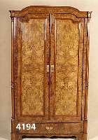 Kleider- bzw. WÄscheschrank, deutsch, um 1880/ 90, Korpus Weichholz, Wurzelnußfurnier ge- spiegelt, original Schloß und BeschlÄge, seitliche ...