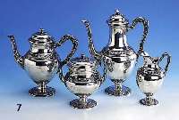 Kaffee- und Teeservice, Belgien um 1900, 800er Silber, Meistermarke W.D. unged., best. aus: Kaffee- und Teekanne, H ca. 30 bzw. 23 cm, ...
