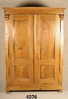 GrÜnderzeit Weichholzschrank, deutsch, um 1870/80, auf Rahmen gearbeitet, Lisene in Veluten auslaufend, Kopf und Fuß doppelt bzw. 3-fach ...
