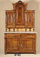 Aufsatzschrank, deutsch, um 1880/90, Ober- und Unterteil passend, nicht zusammengehÖrig, weiss-graue Marmorplatte, Korpus Weichholz, ...