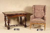 Ohrenbackensessel, deutsch, 30er Jahre, im Stil der neuen Moderne, RÜstergestell, Bezug erneuerungsbedÜrftig, sonst wohnfertig, ca. H 119 cm, B ...