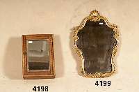 Wandspiegel, einfache Spiegelplatte, sehr dekorativer, prunkvoller Barockstilrahmen, ca. 76x50 cm