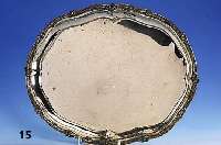 Tablett, deutsch um 1900, 800er Silber, ca. 1250 g, altersbed. Gebr.- Spuren, Rand mit Girlandendekor, ca. 50 x 38 cm