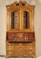 AufsatzsekretÄr/Vitrinenschrank, Niederlande, um 1790, Korpus Eiche massiv, bzw. Weichholz , Furnier Mahagoni, 3 schÜbiges Unterteil, 5- fach ...