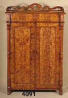Vertiko, mitteldeutsch/wohl Berlin, um 1840/45 , Front auf Rahmen gearbeitet, Korpus Weich- holz, Birkewurzelfurnier, doppelt gespiegelt, in sich ...