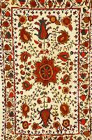 Susani, Turkmenistan, ca. 40 Jahre, Baumwolle mit Seide bestickt, ca. 155 x 96 cm, SchÄtzwert: 800.- EURO, EHZ: 2