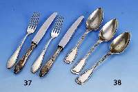 Besteck fÜr 6 Personen, deutsch um 1900, Meistermarke R. KÖberlin, DÖbeln, 800er Sil- ber, best. aus: 6 Messer (Griffe gefÜllt, Klingen ...