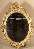 Prunkspiegel, deutsch/Frankreich, um 1880/90, Korpus Weichholz, reiche Stuckarbeit im Rokokostil, mit Rocaillen und BÄrlaub, Perl- ...
