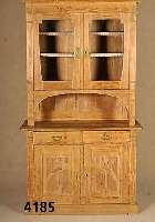 KÜchenschrank, deutsch, um 1900, Weichholz, Jugendstil Schnitzereien im Oberteil, schÖnes gelebtes MÖbel, ca. 191x108x48 cm